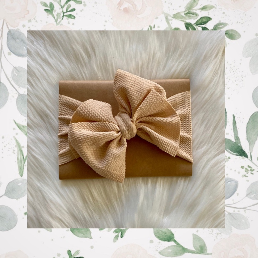 🍁Sold Out! Cream Messy Bow Head Wrap!